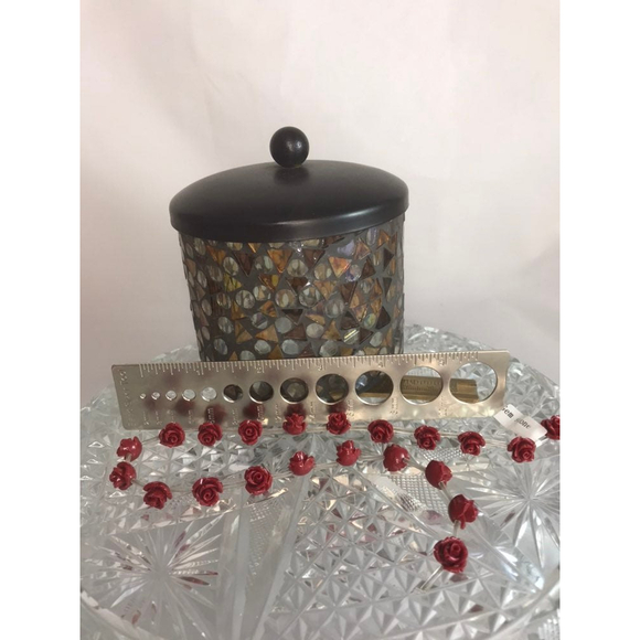 beads - Picture 1 of 11